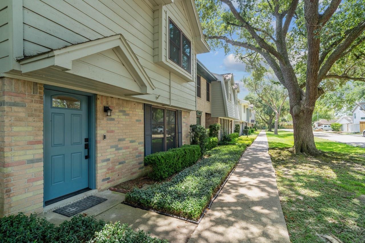 10018 Knoboak Drive # 3