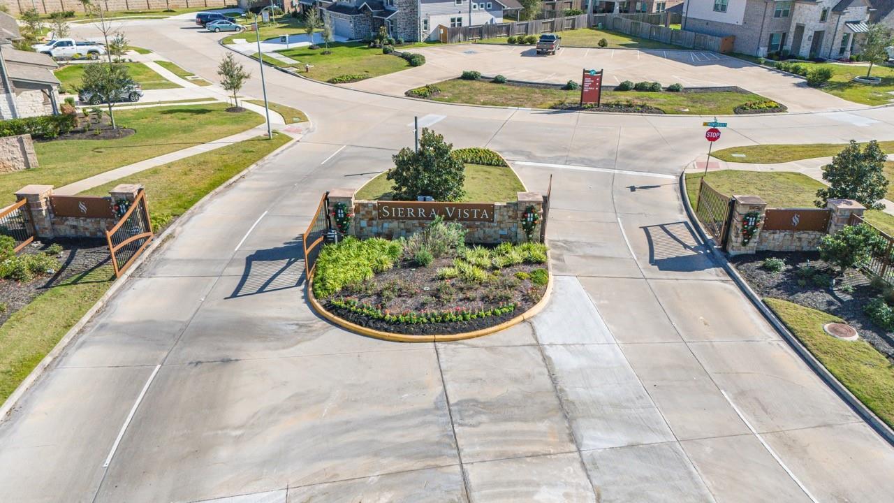 10003 Whitney Reach Drive