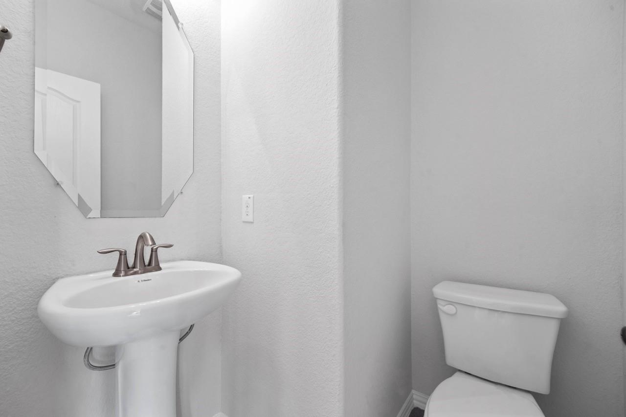 10003 Whitney Reach Drive