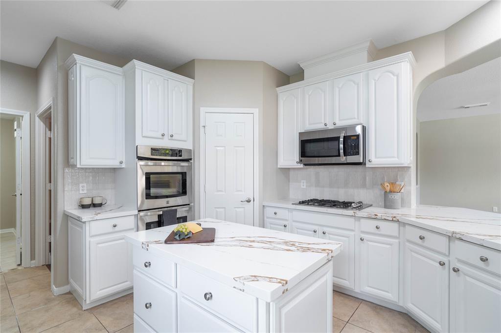 19103 Allview Lane