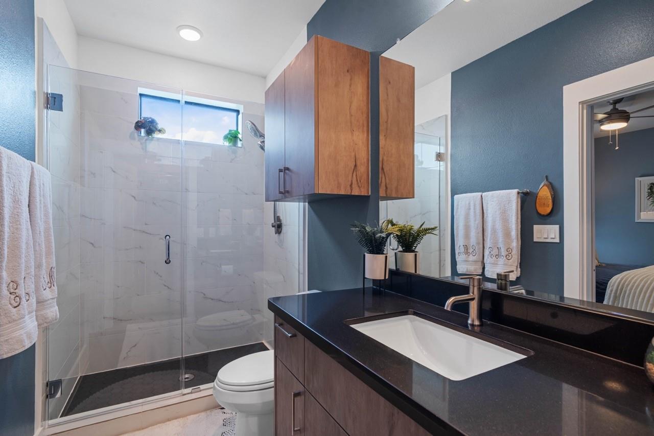 2401 Crawford Street # B304