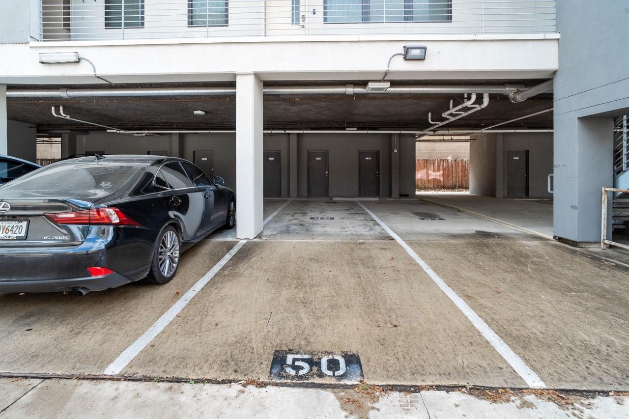 2401 Crawford Street # B304