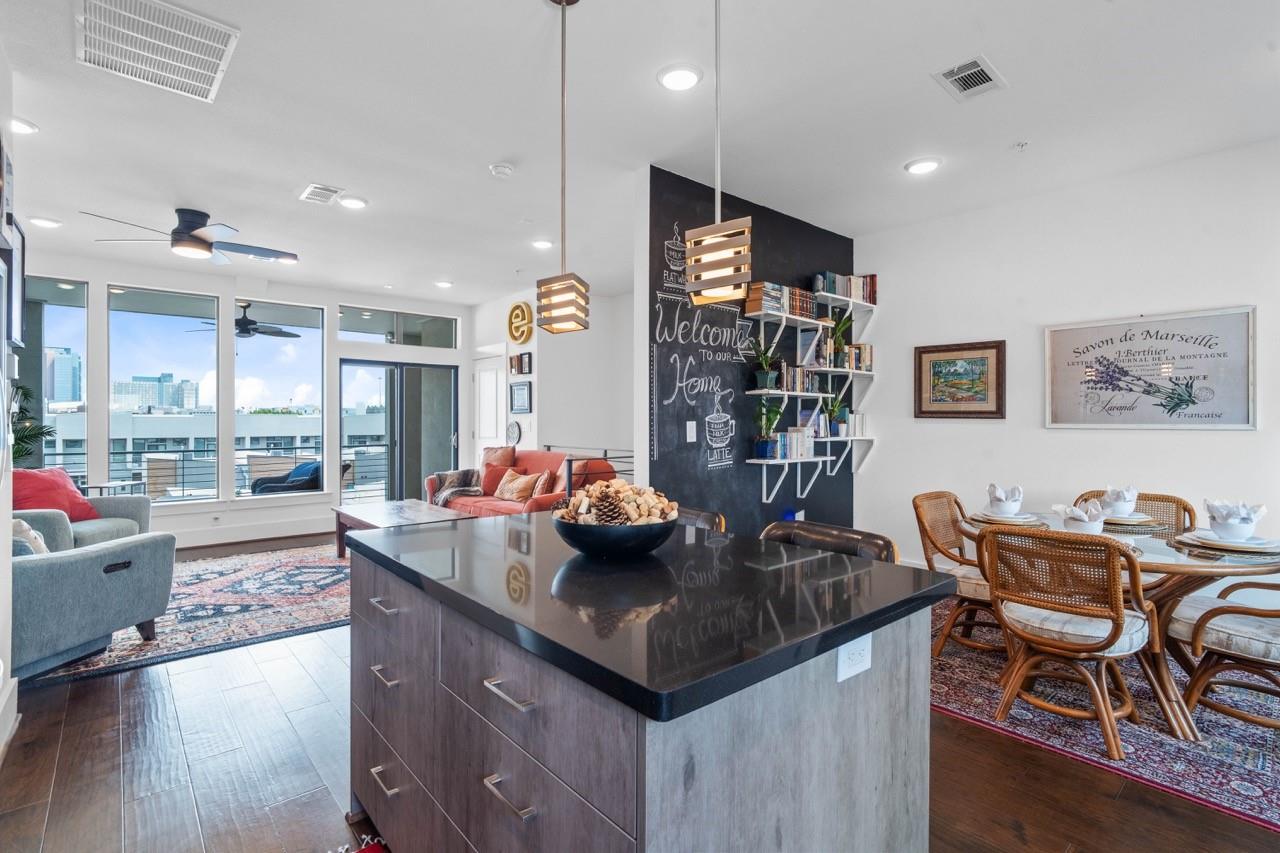 2401 Crawford Street # B304