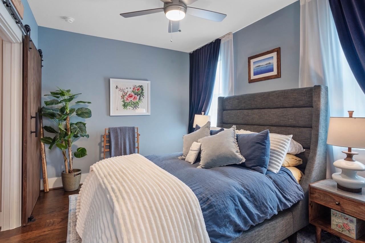 2401 Crawford Street # B304