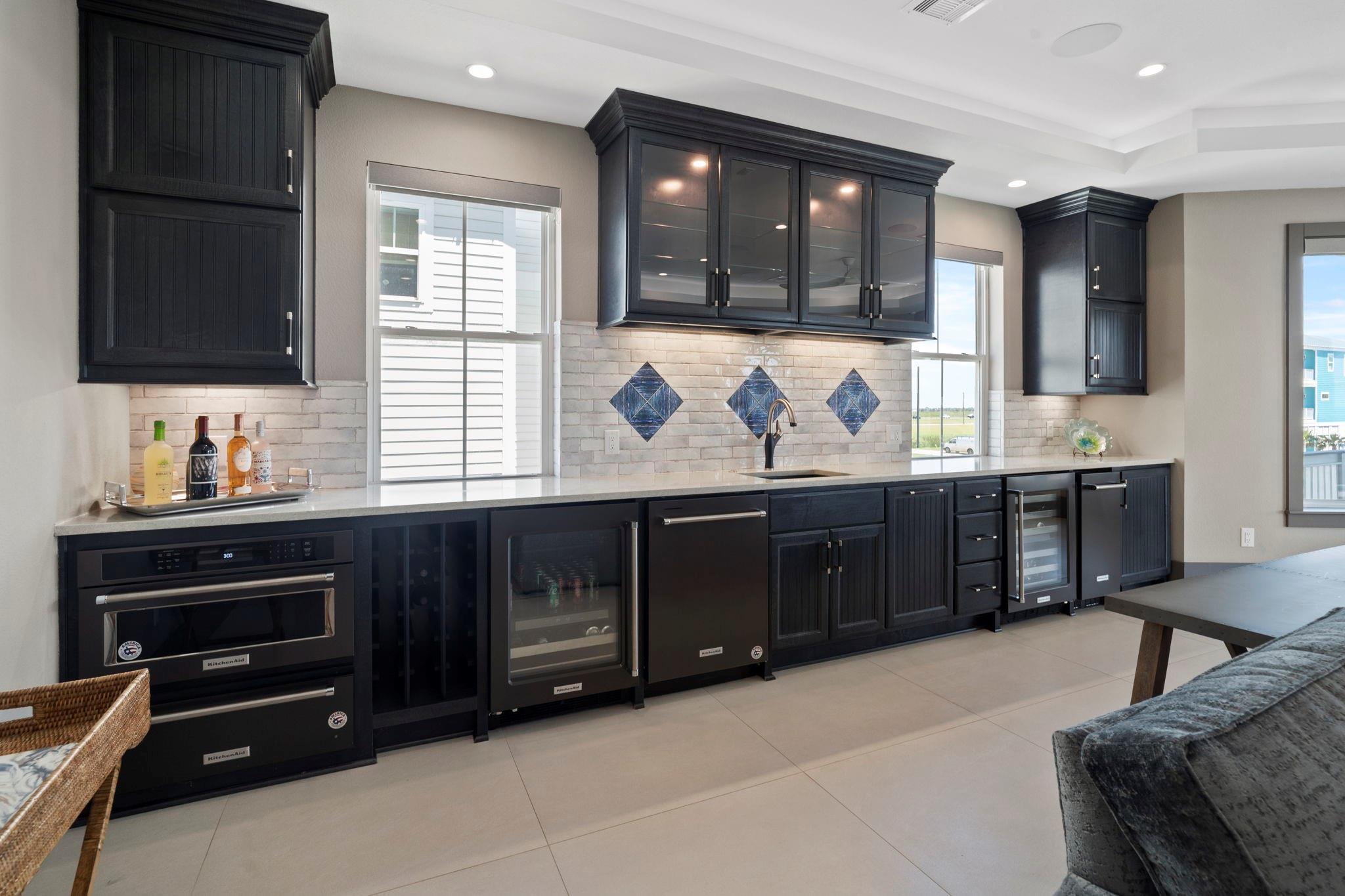 3835 Seabreeze Lane