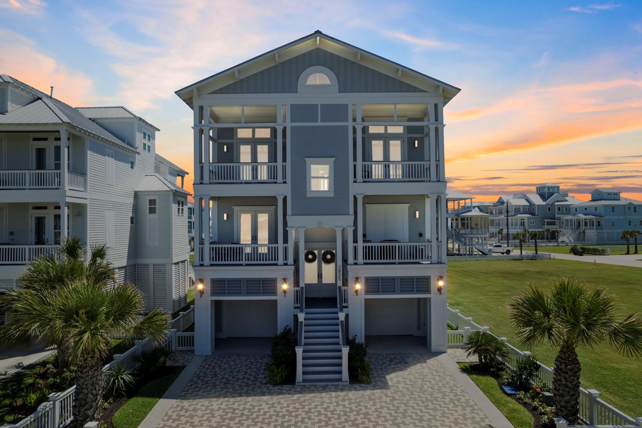 3835 Seabreeze Lane