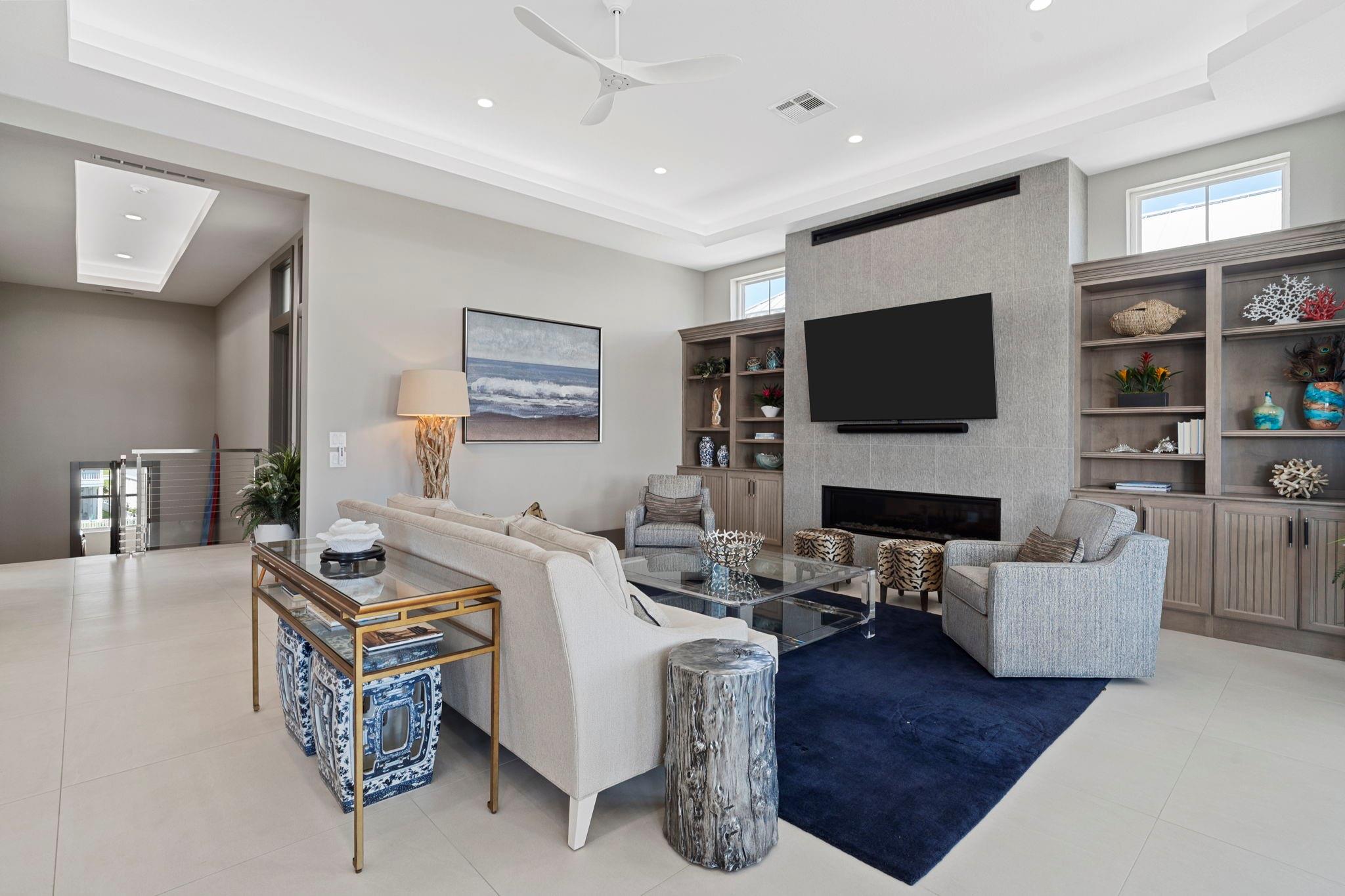 3835 Seabreeze Lane
