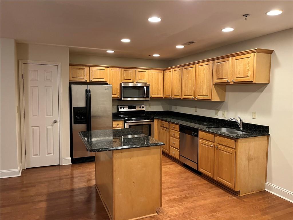 107 Madison Court SE Unit 107