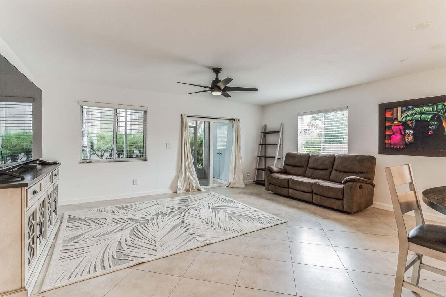 3601 S Ocean Boulevard 301