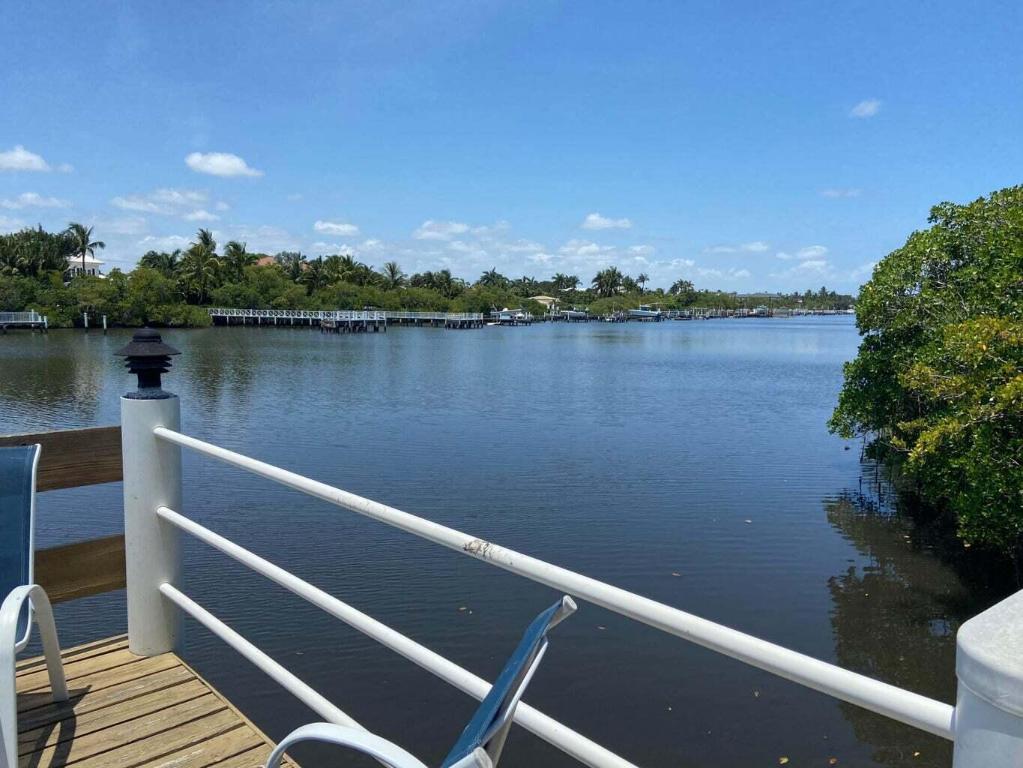 3601 S Ocean Boulevard 301