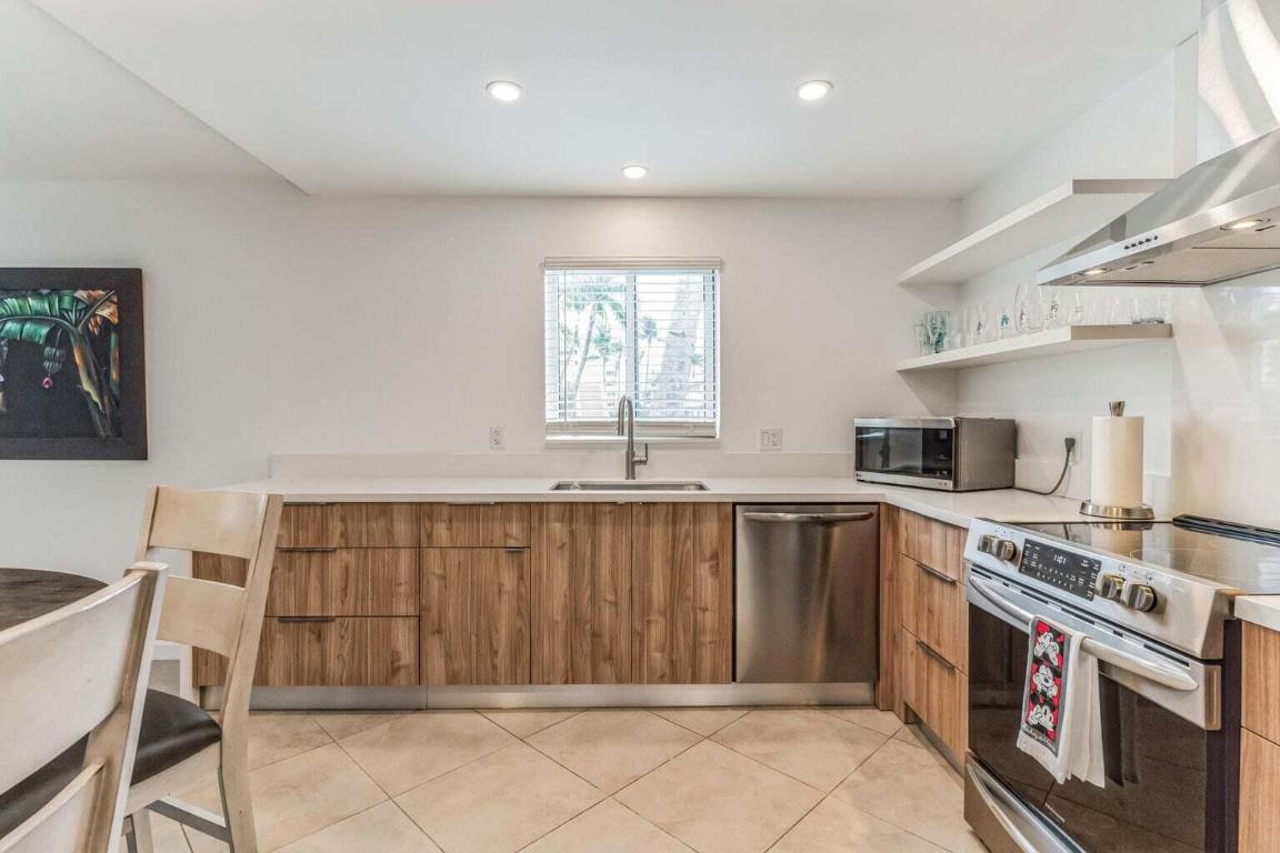 3601 S Ocean Boulevard 301