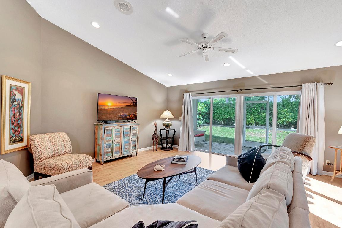 23105 Boca Club Colony Circle