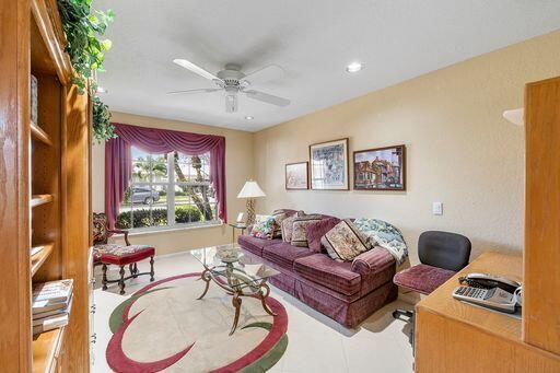 11715 Caracas Boulevard