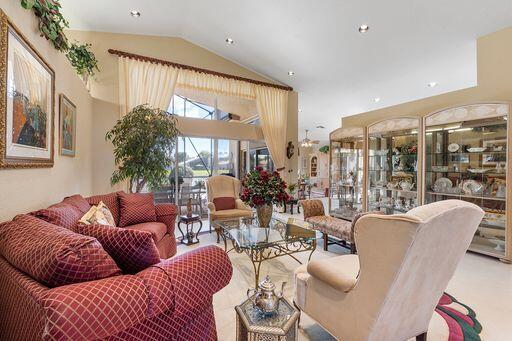 11715 Caracas Boulevard