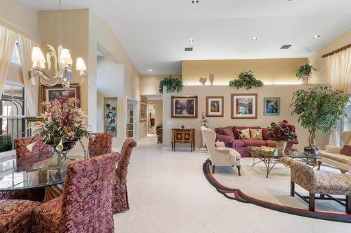 11715 Caracas Boulevard