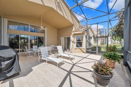 11715 Caracas Boulevard