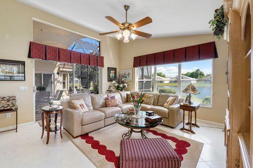 11715 Caracas Boulevard