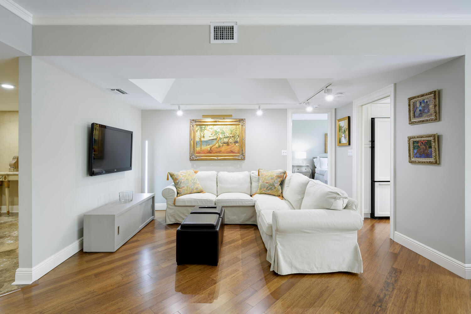 2778 S Ocean Boulevard 202s