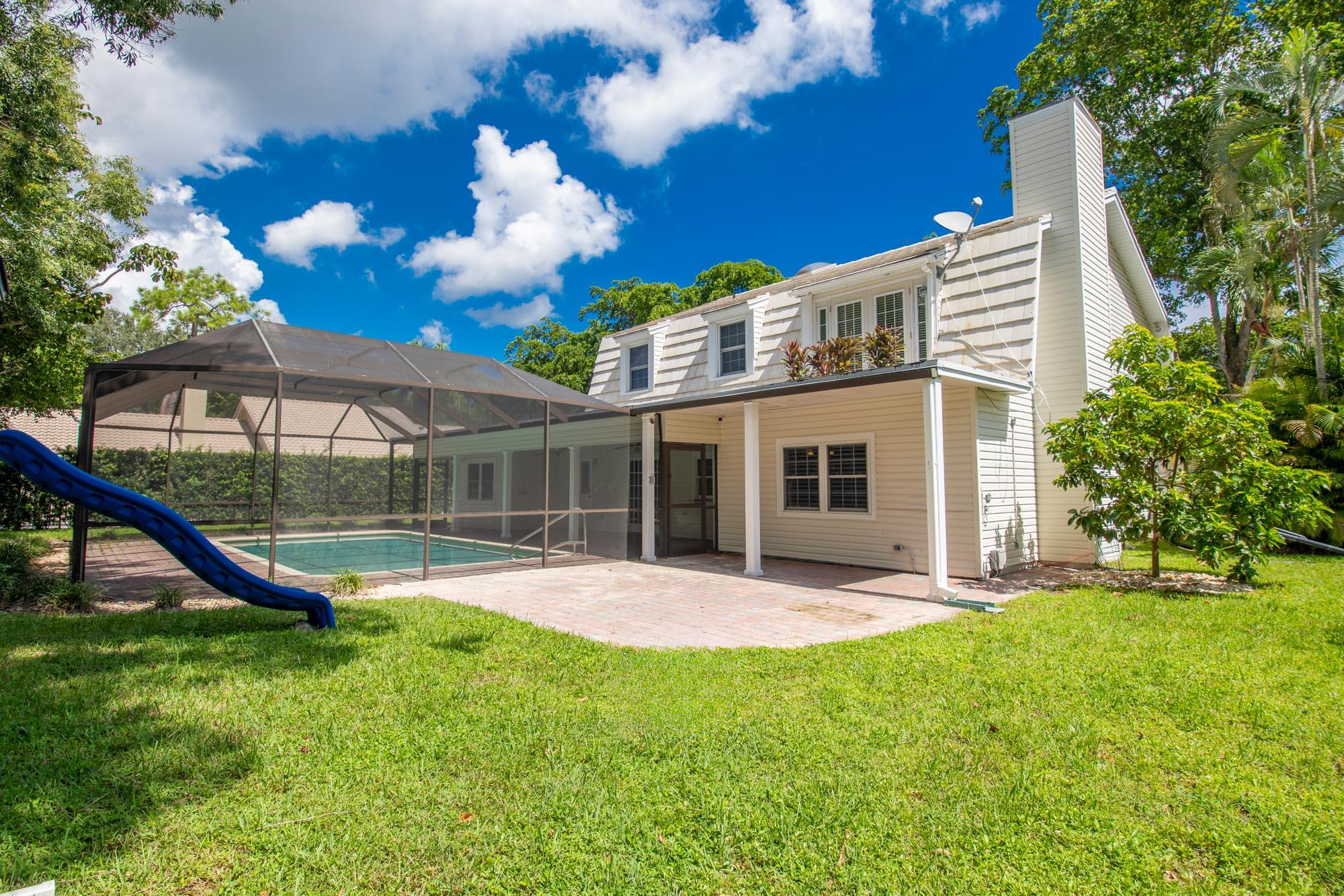 2413 NW 32nd Street