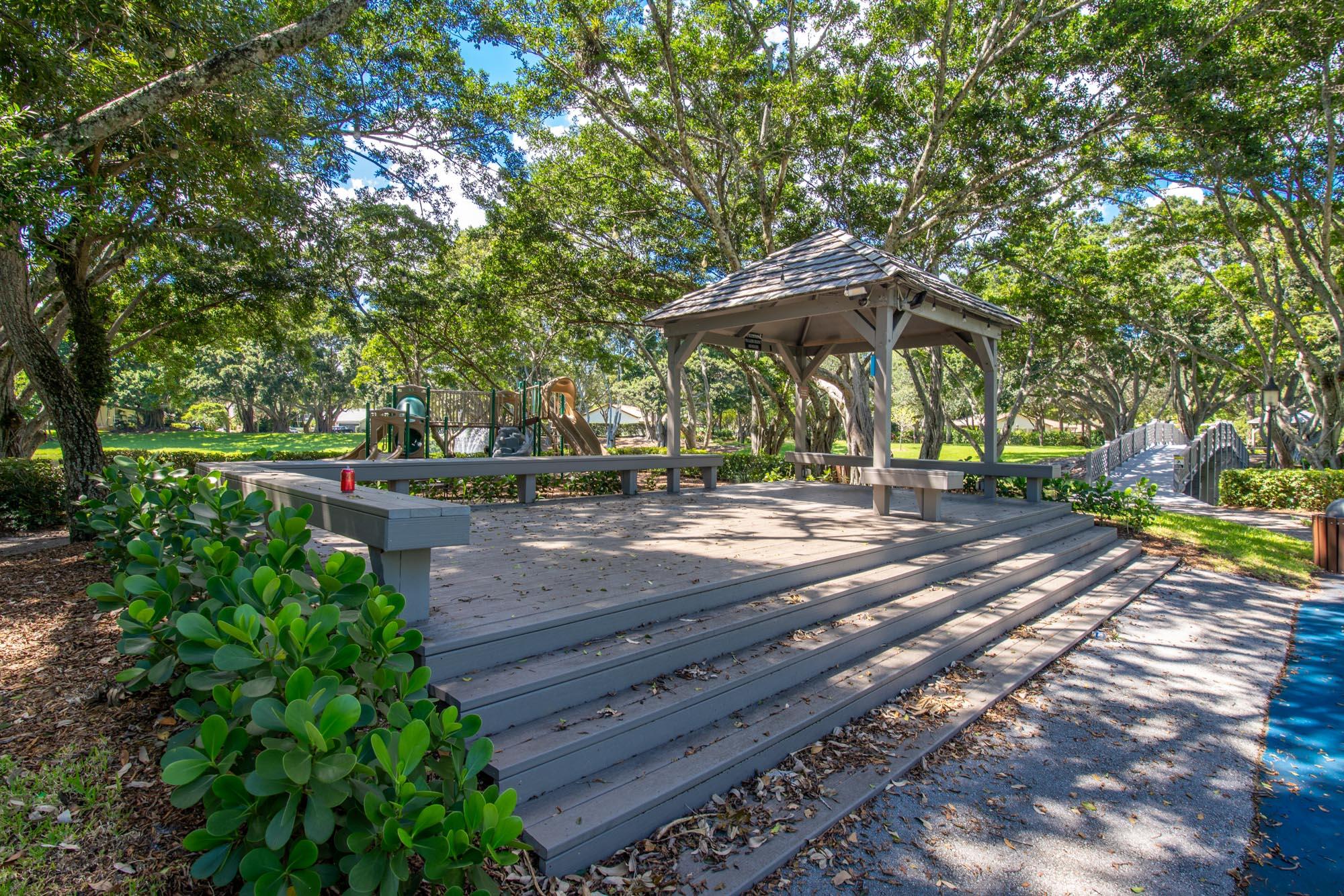 2413 NW 32nd Street