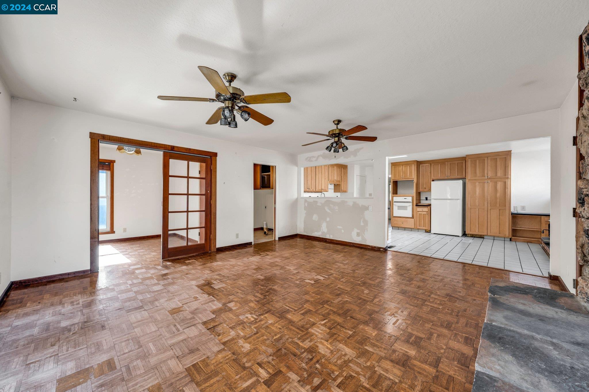 25 Standish Ct