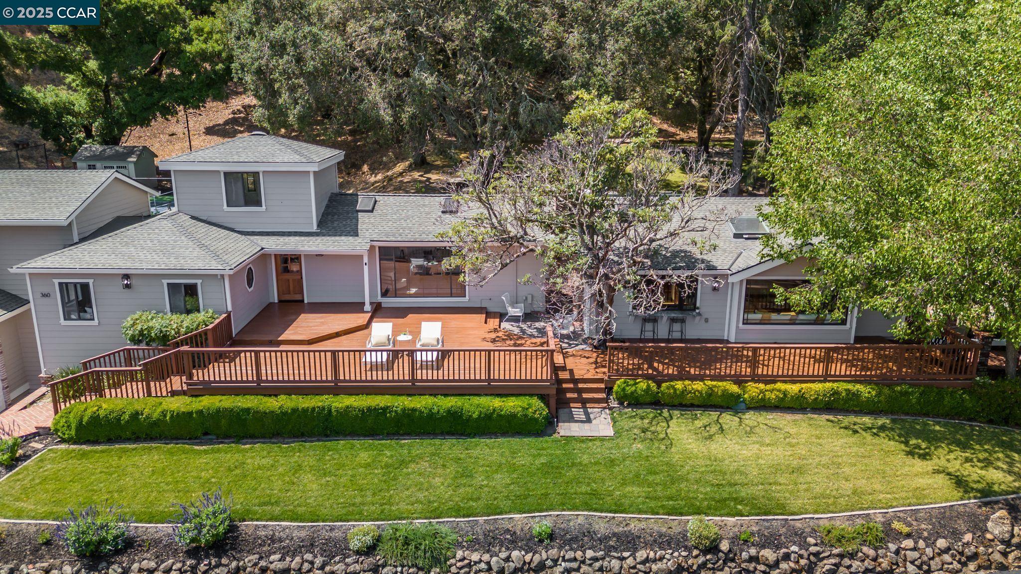360 Montair Dr