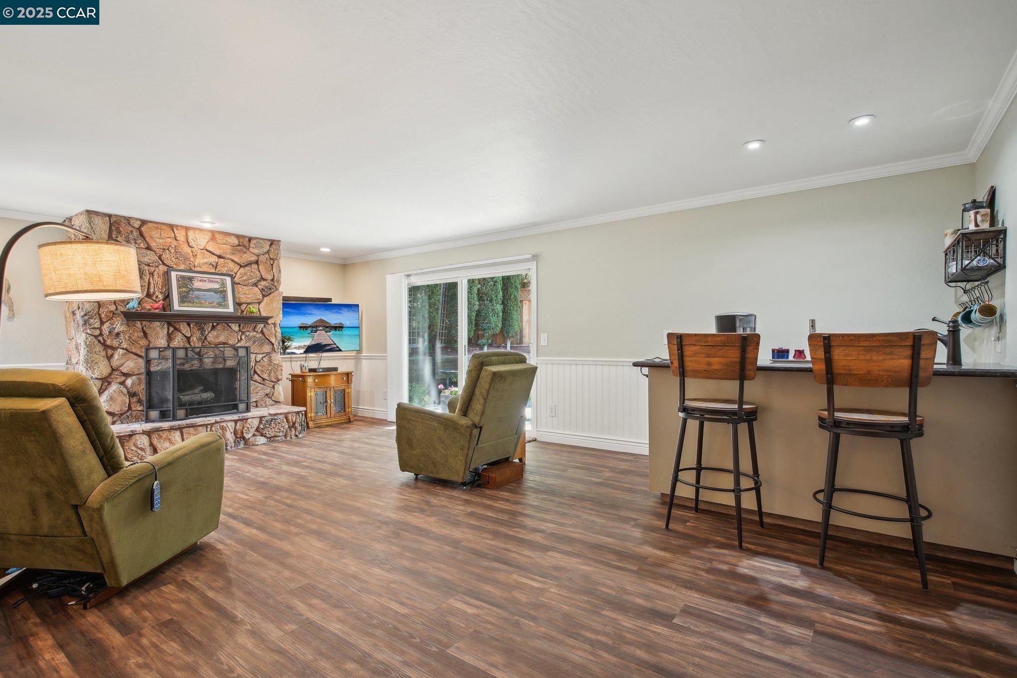 181 Donaleen Ct