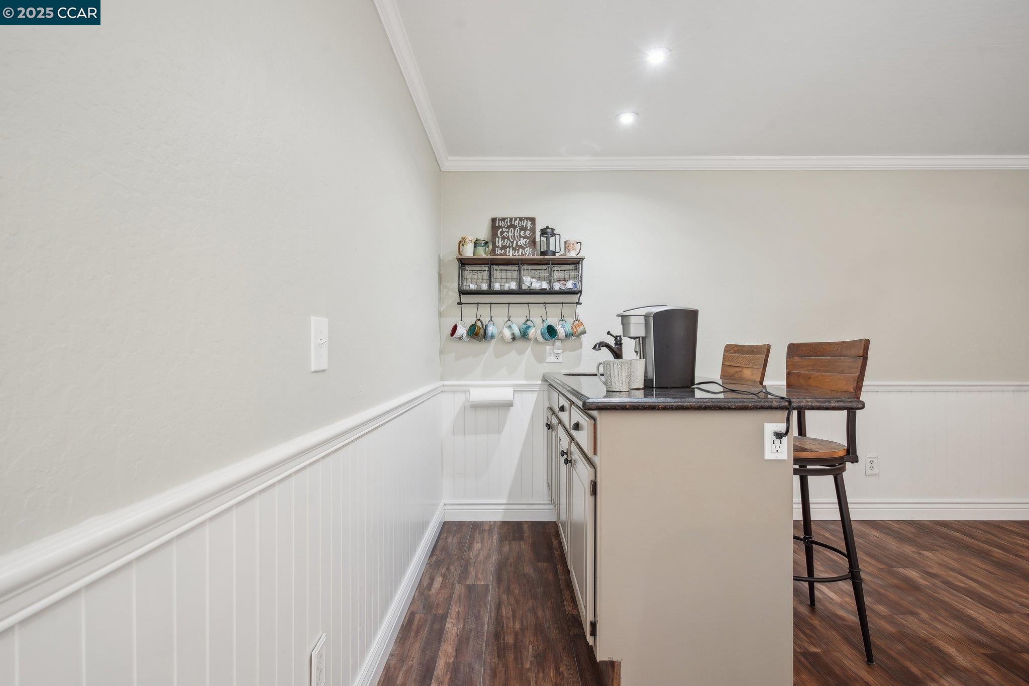 181 Donaleen Ct