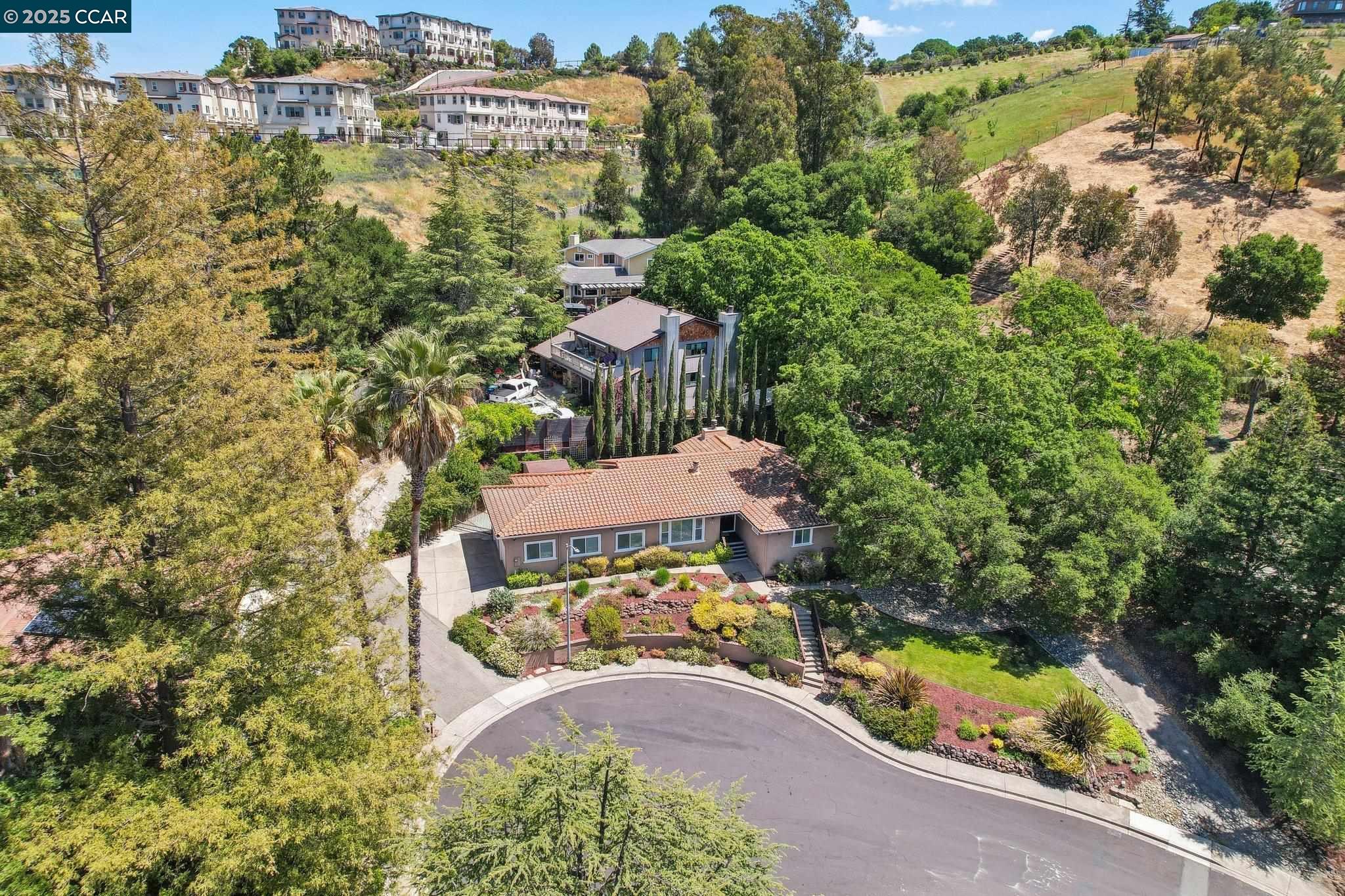 181 Donaleen Ct