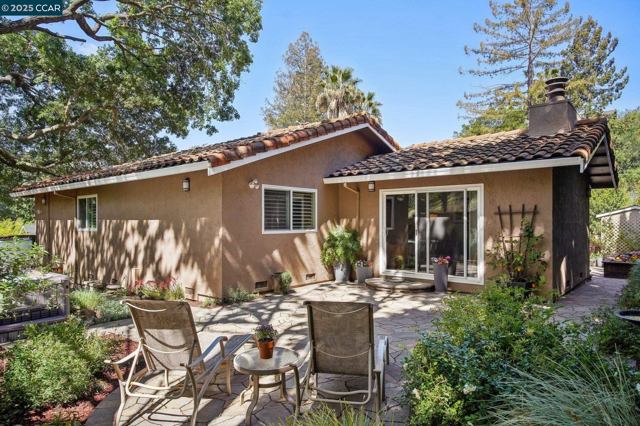 181 Donaleen Ct