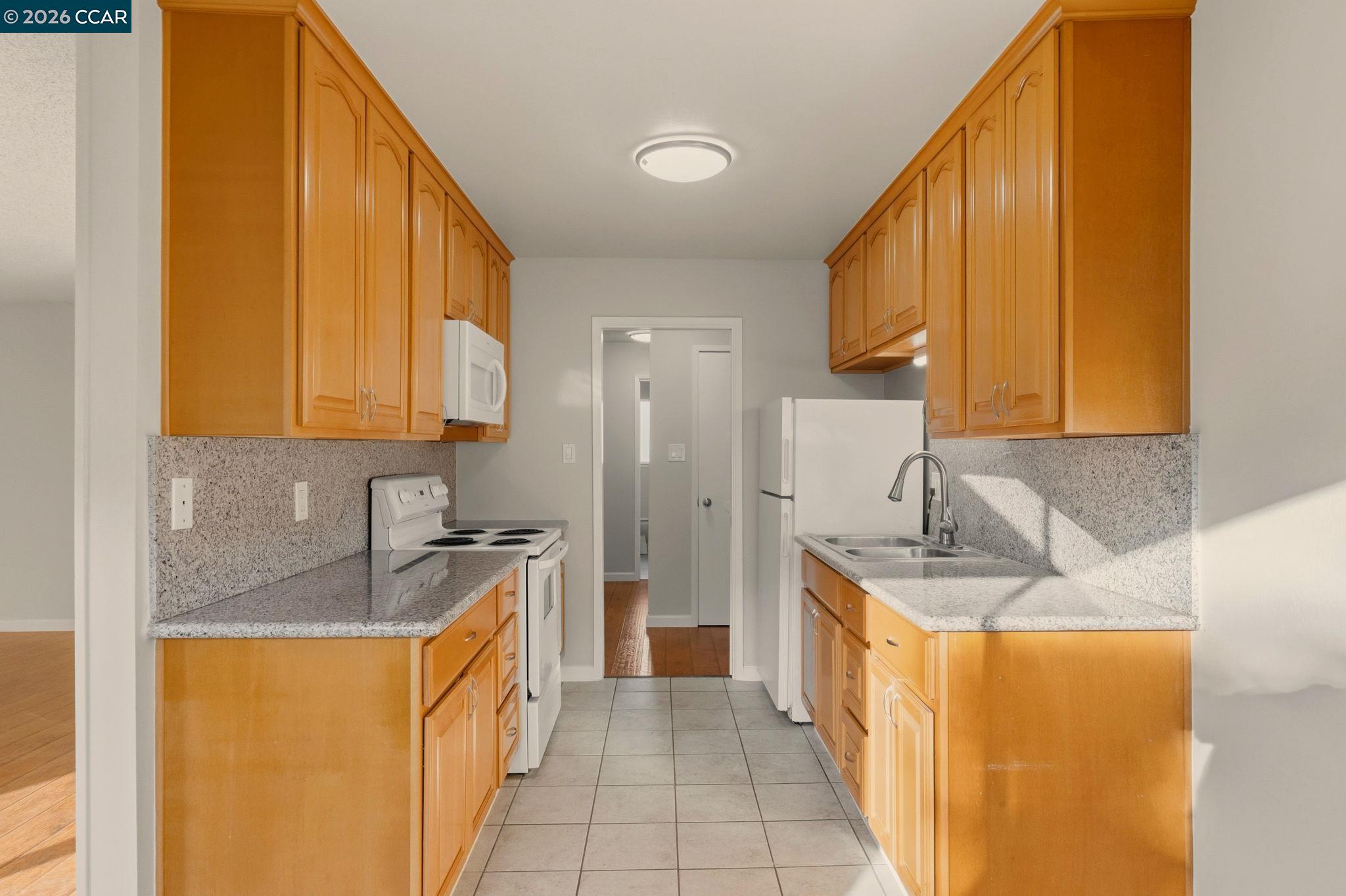 315 E Okeefe St