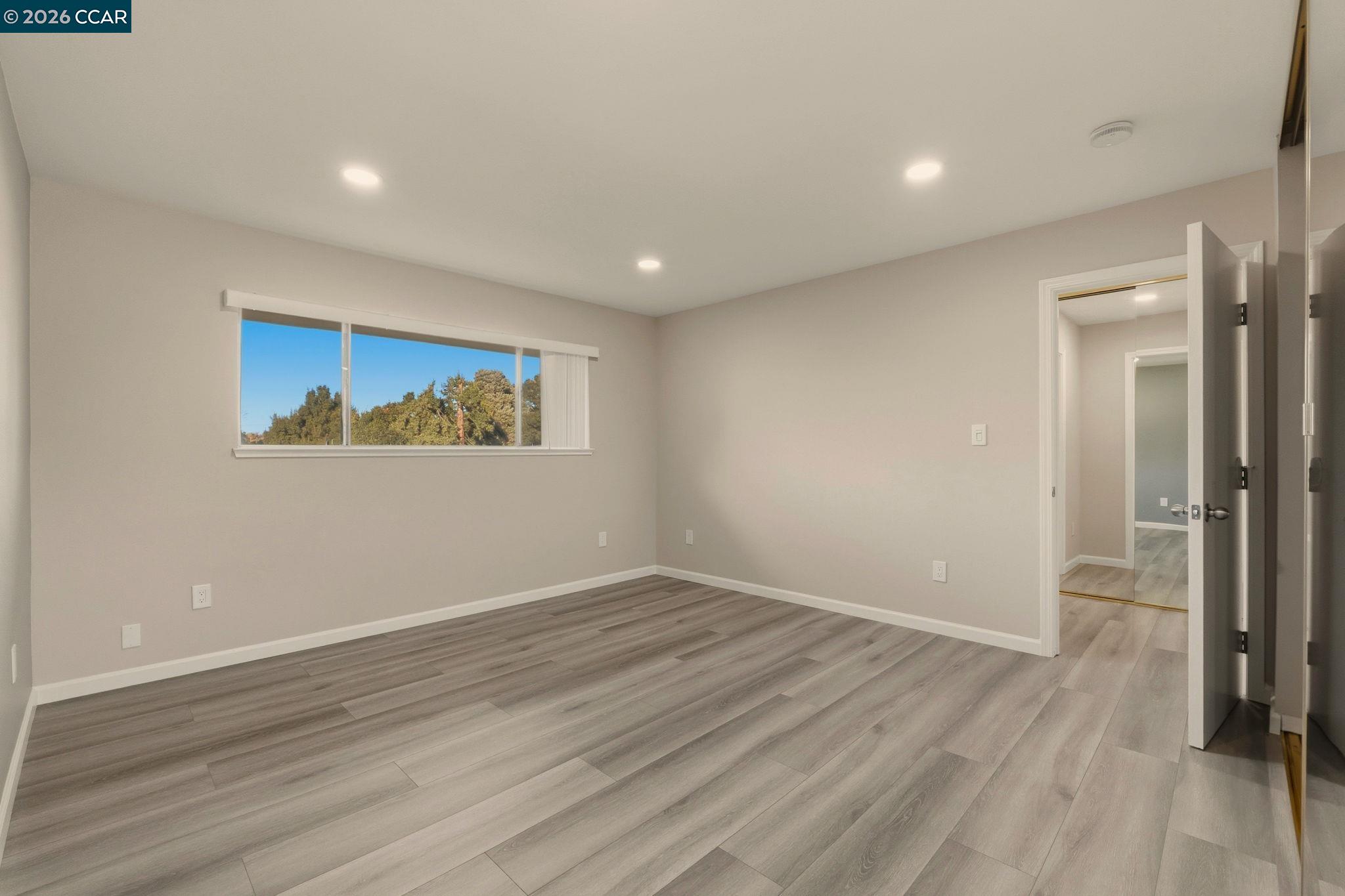 315 E Okeefe St