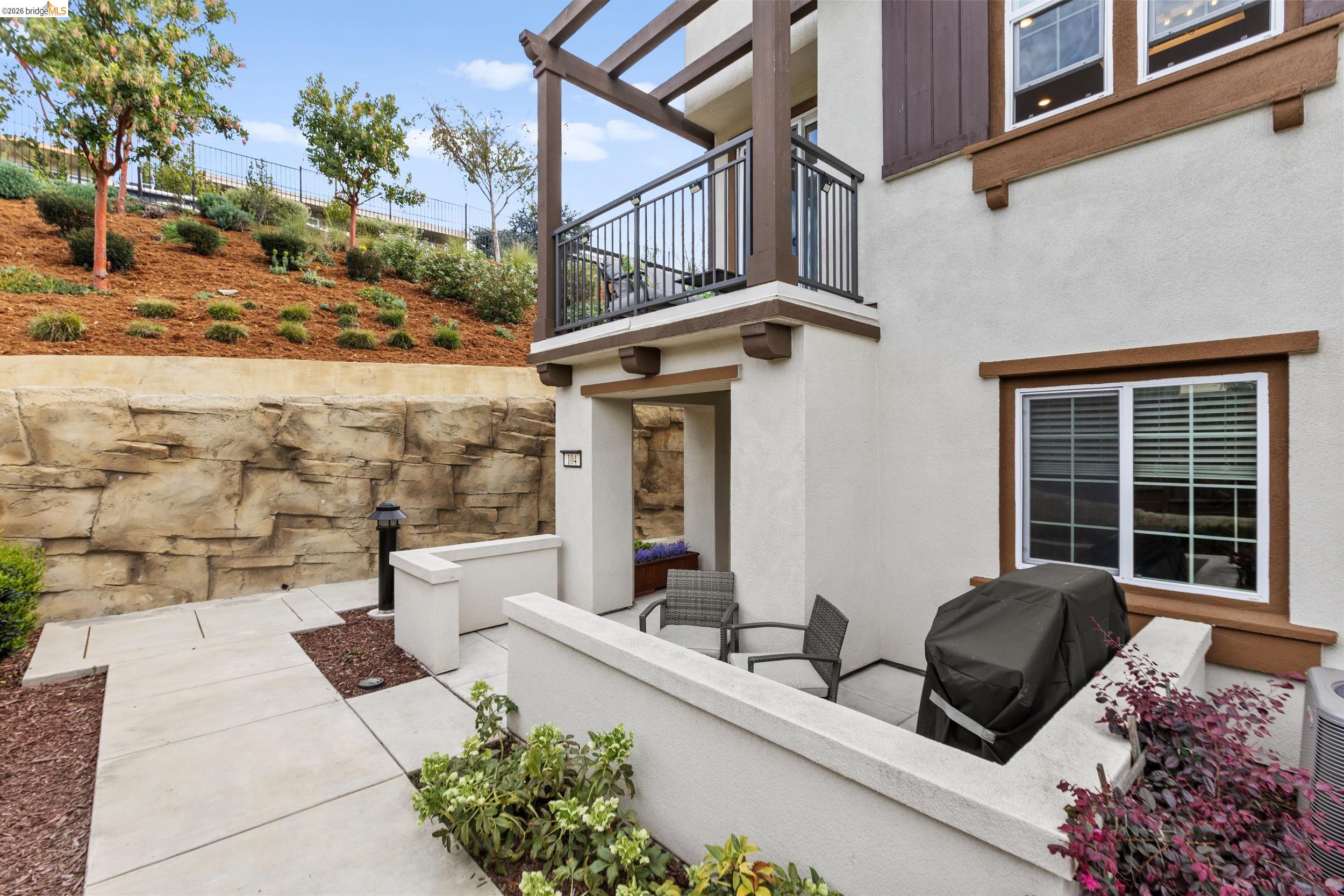 16306 RIDGEHAVEN DR UNIT 104