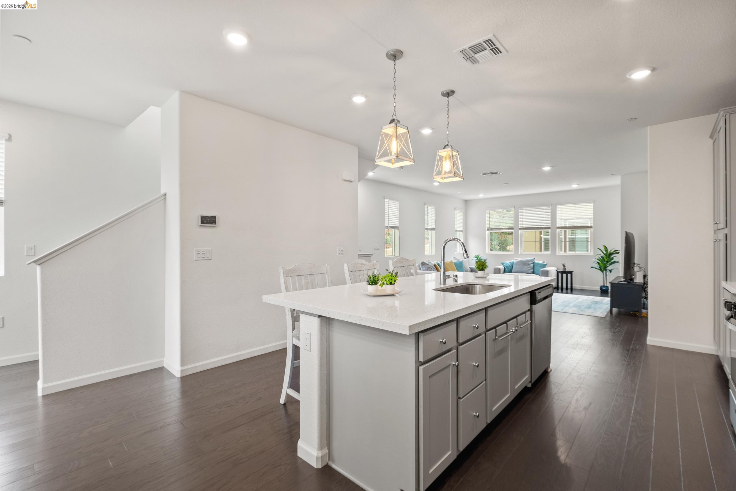 16306 RIDGEHAVEN DR UNIT 104