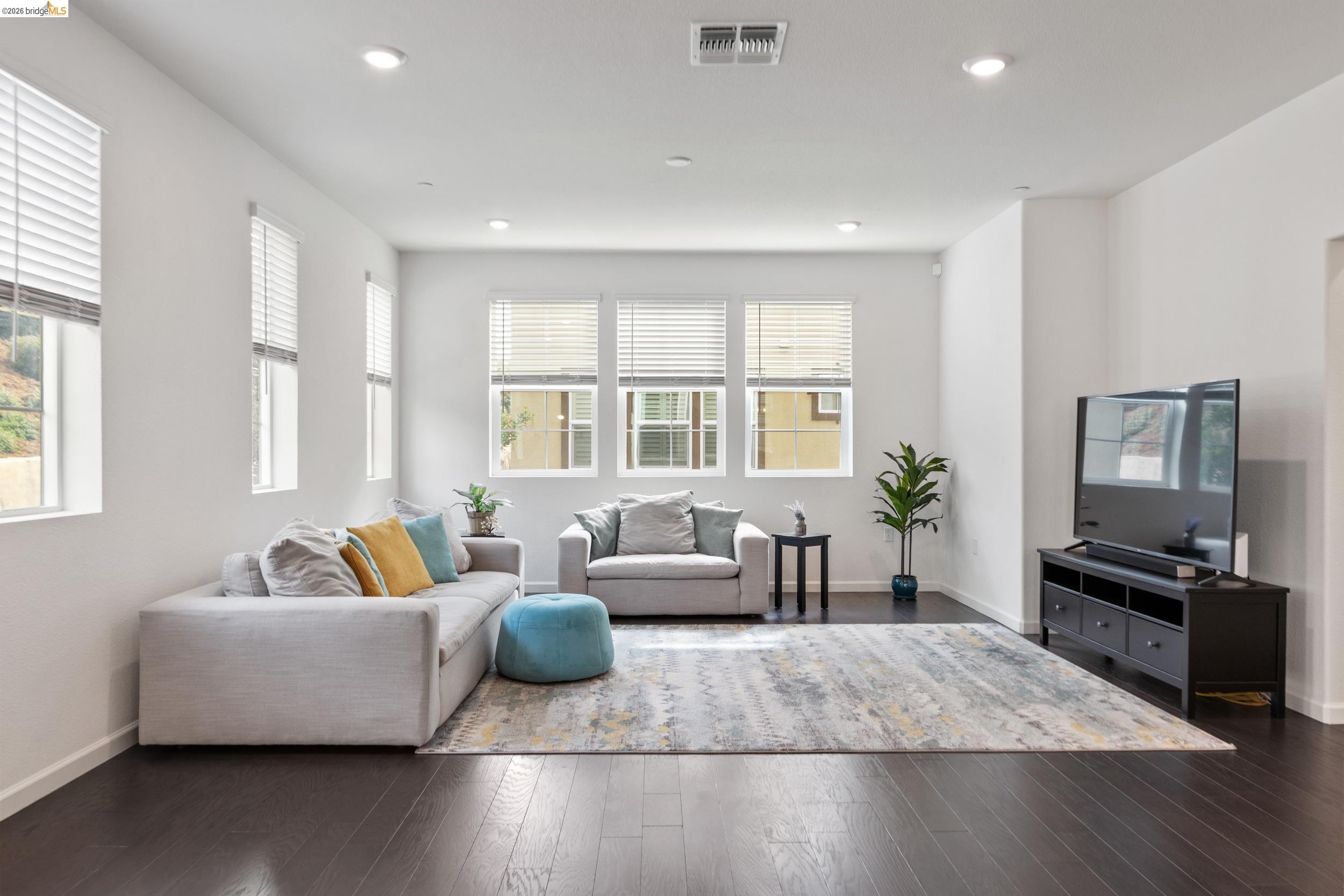 16306 RIDGEHAVEN DR UNIT 104