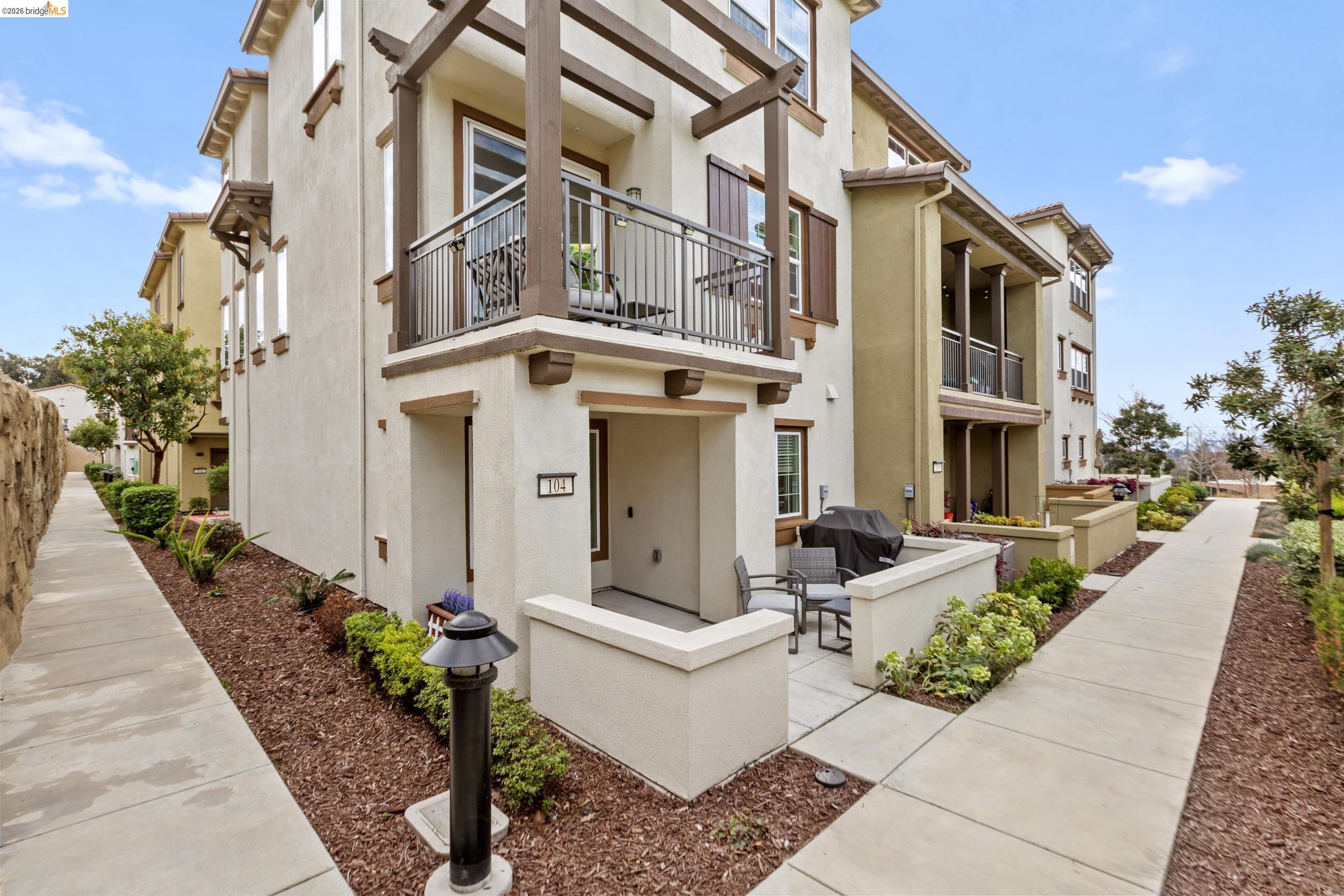 16306 RIDGEHAVEN DR UNIT 104