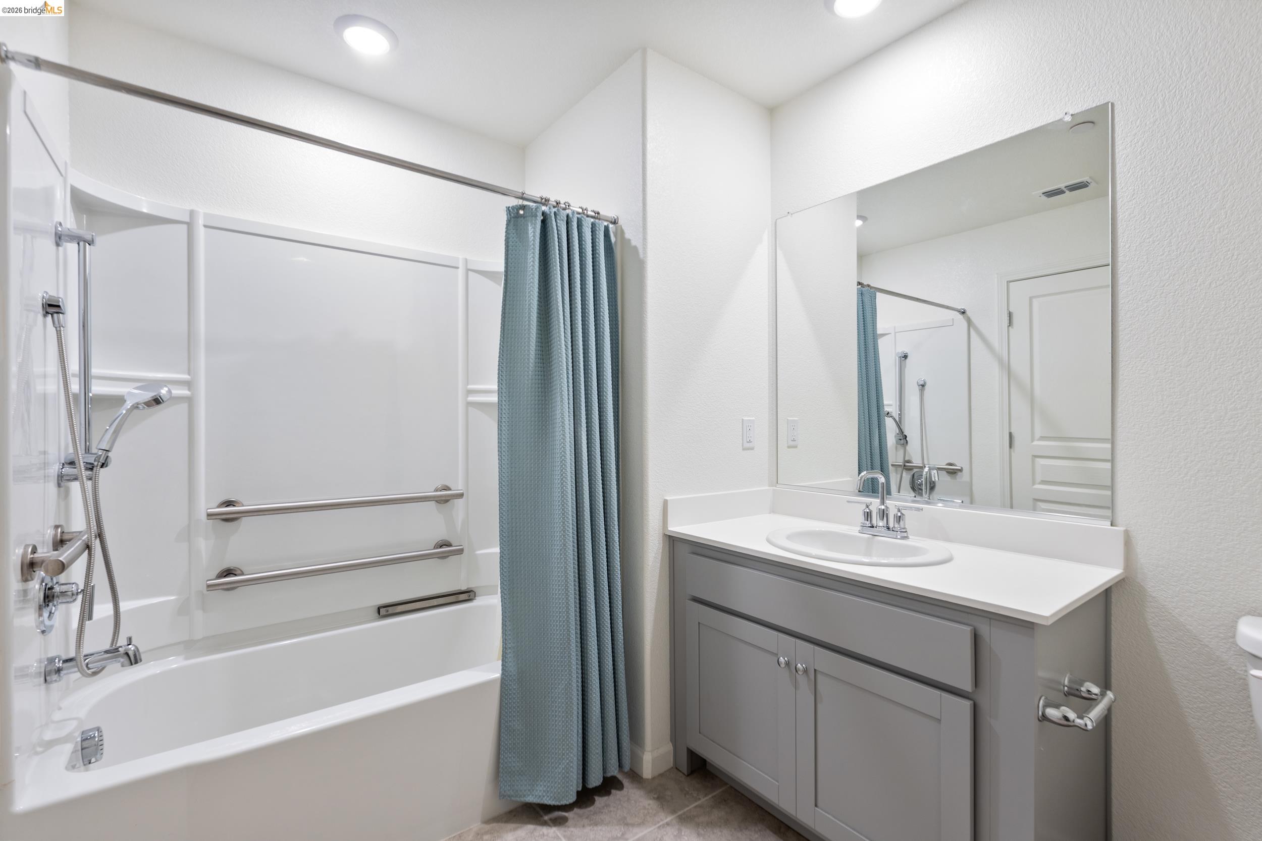 16306 RIDGEHAVEN DR UNIT 104