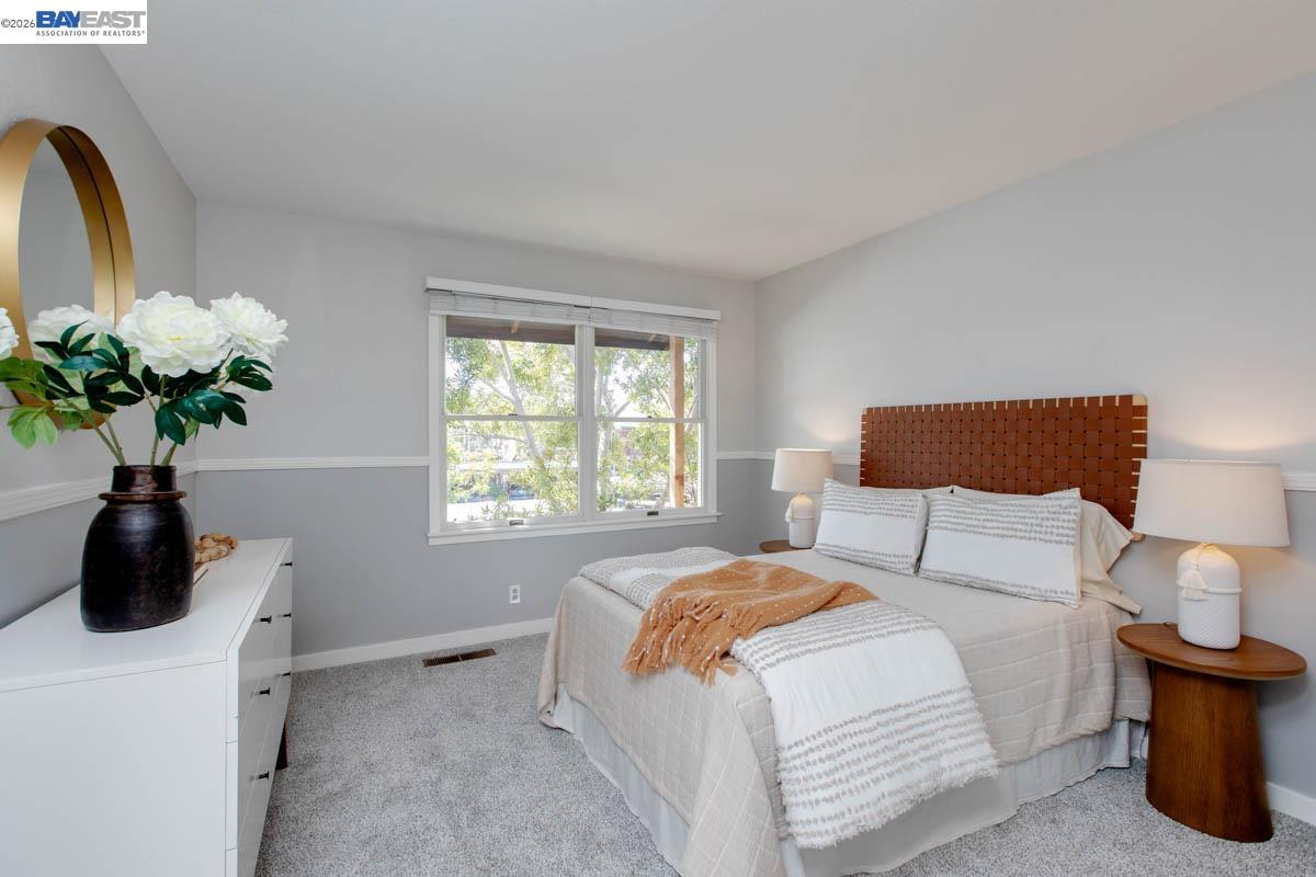 641 Centre Ct