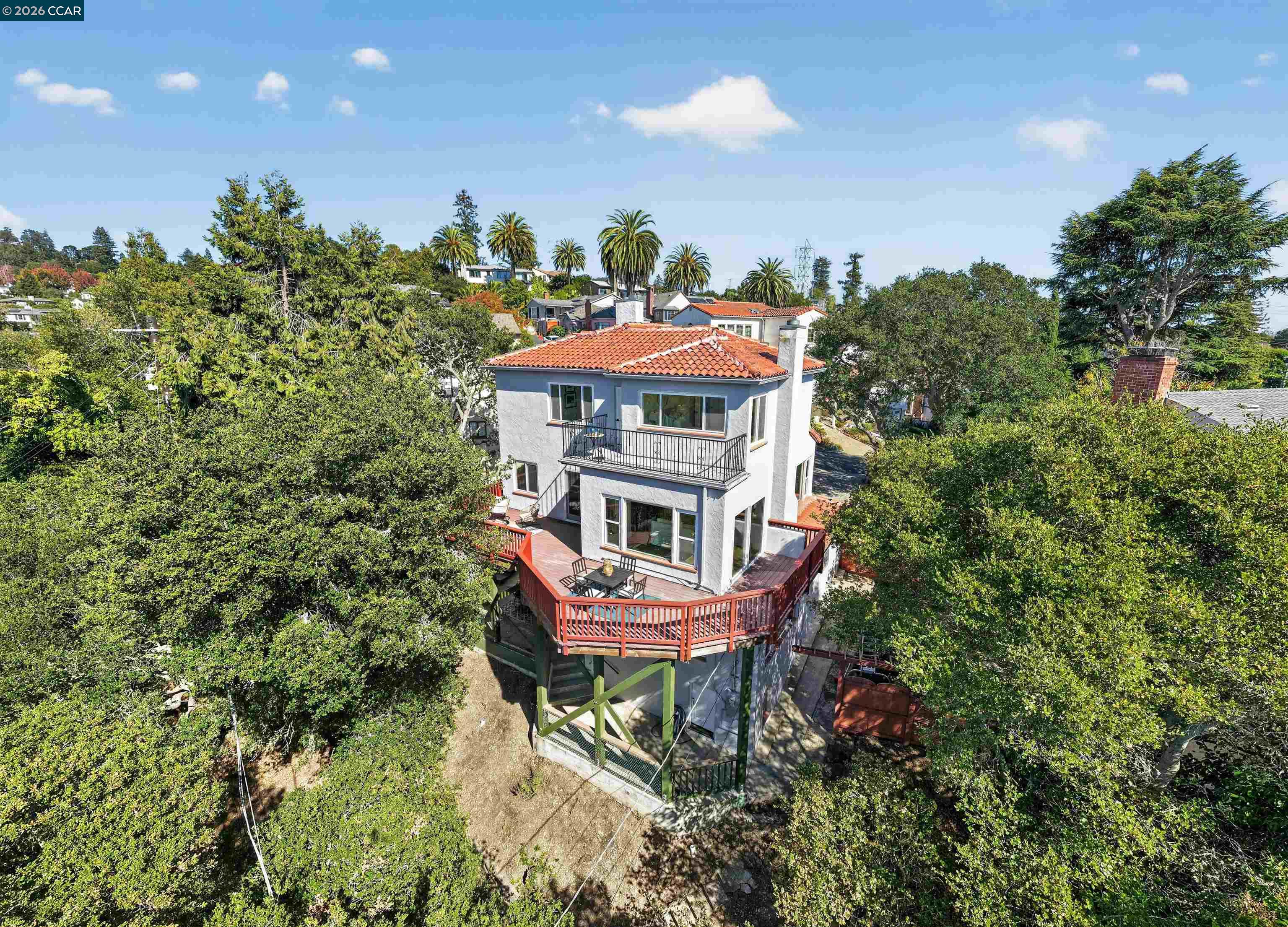 907 Glendome Cir