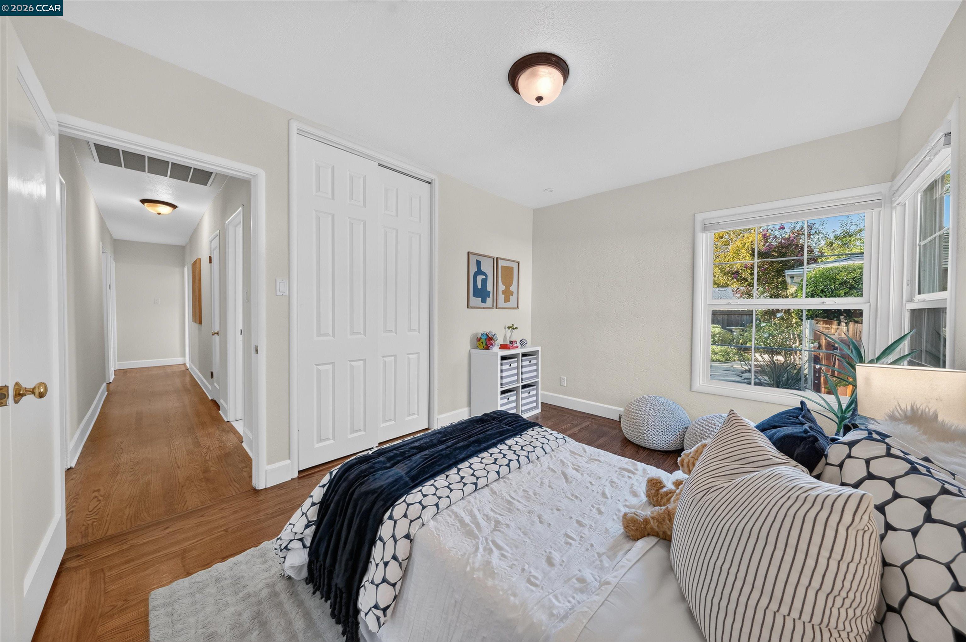 3216 Rogers Ave