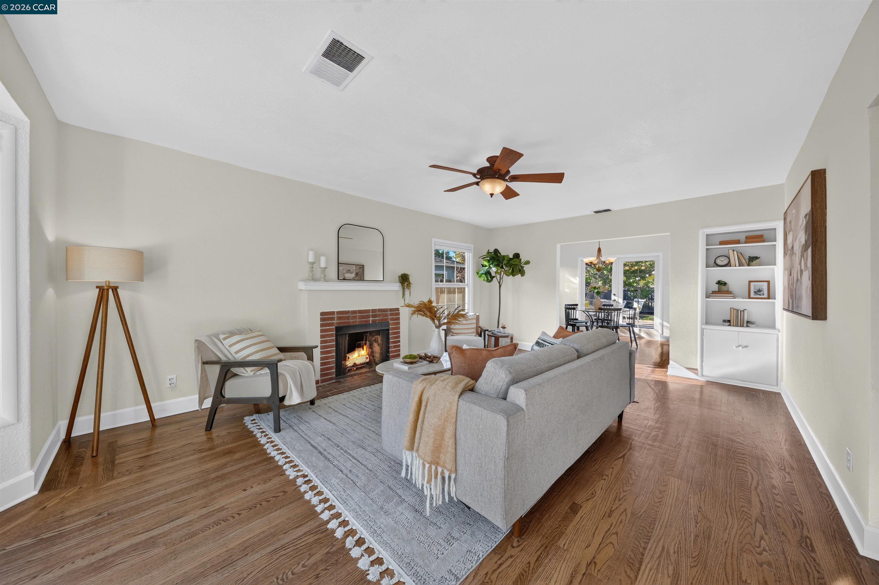 3216 Rogers Ave