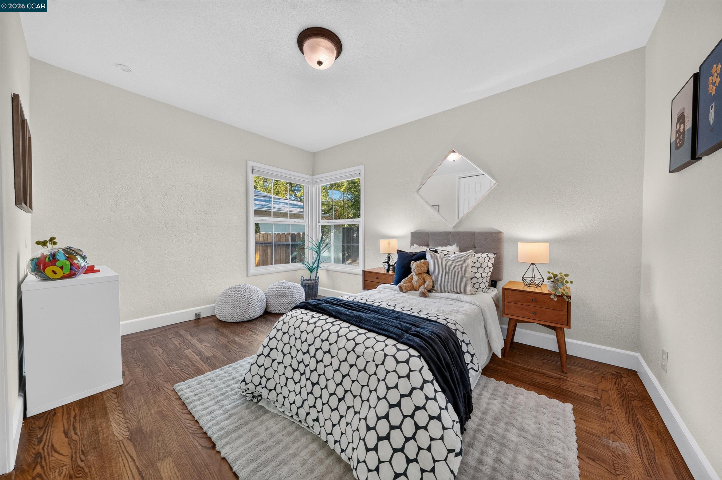3216 Rogers Ave