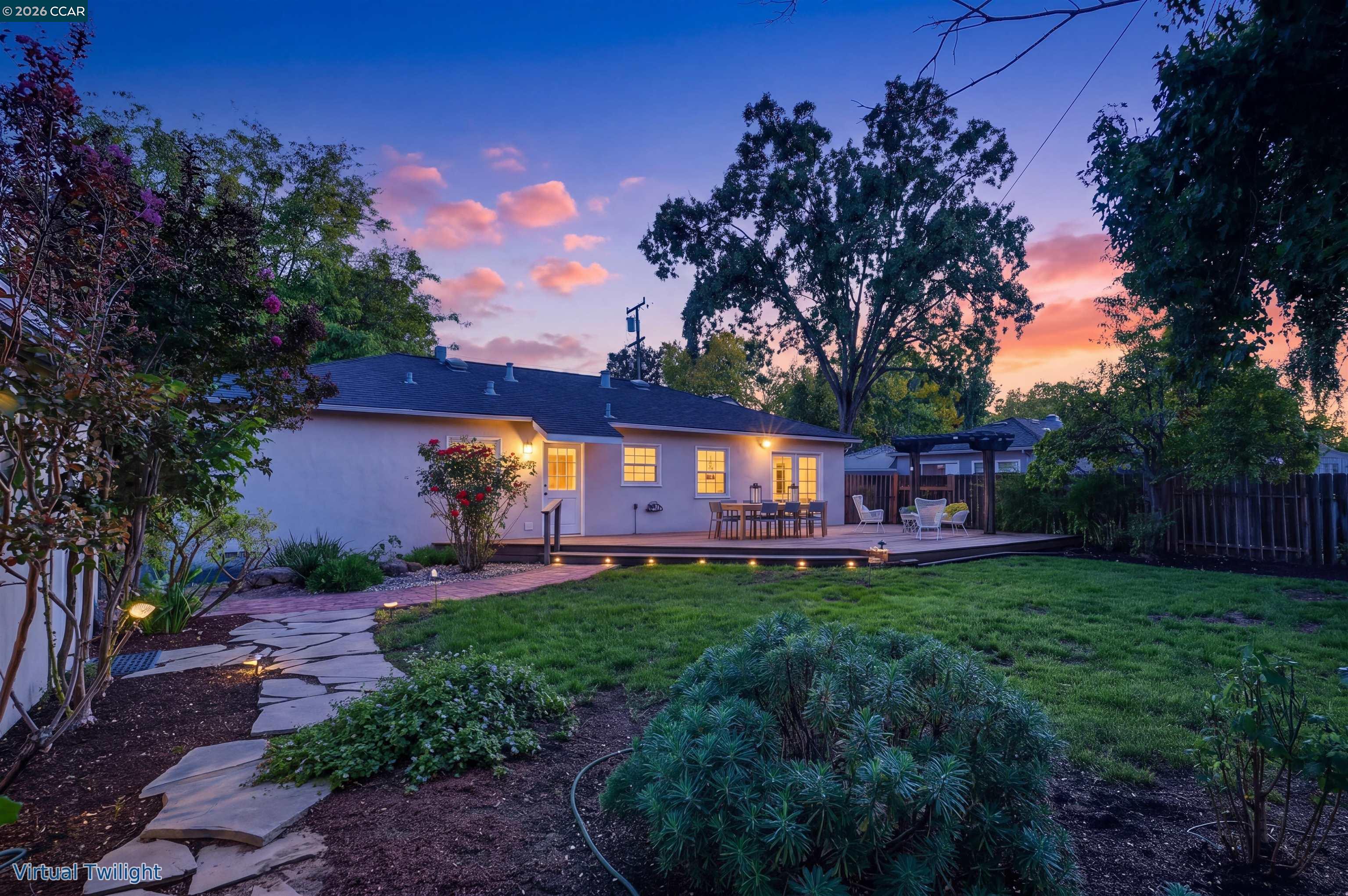 3216 Rogers Ave