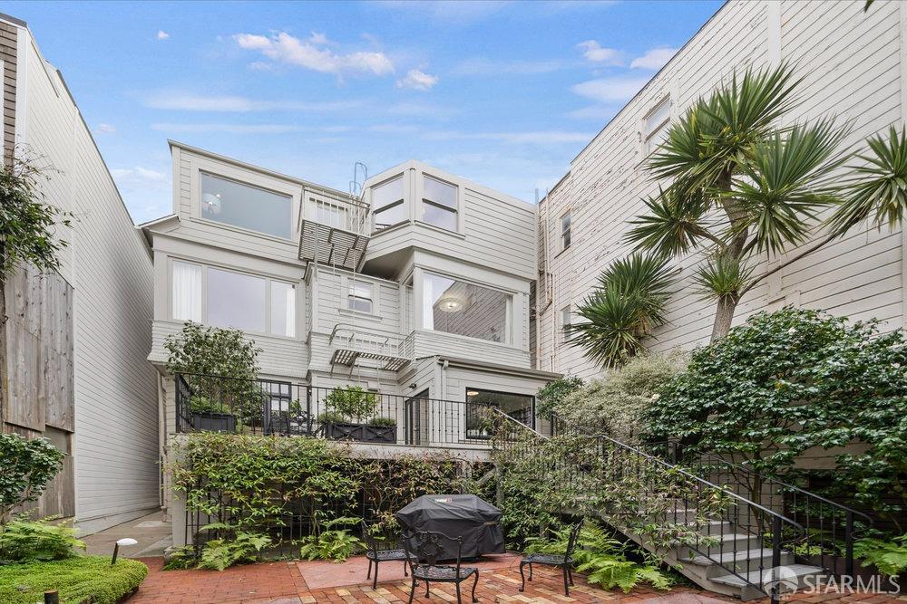 3474 Clay Street