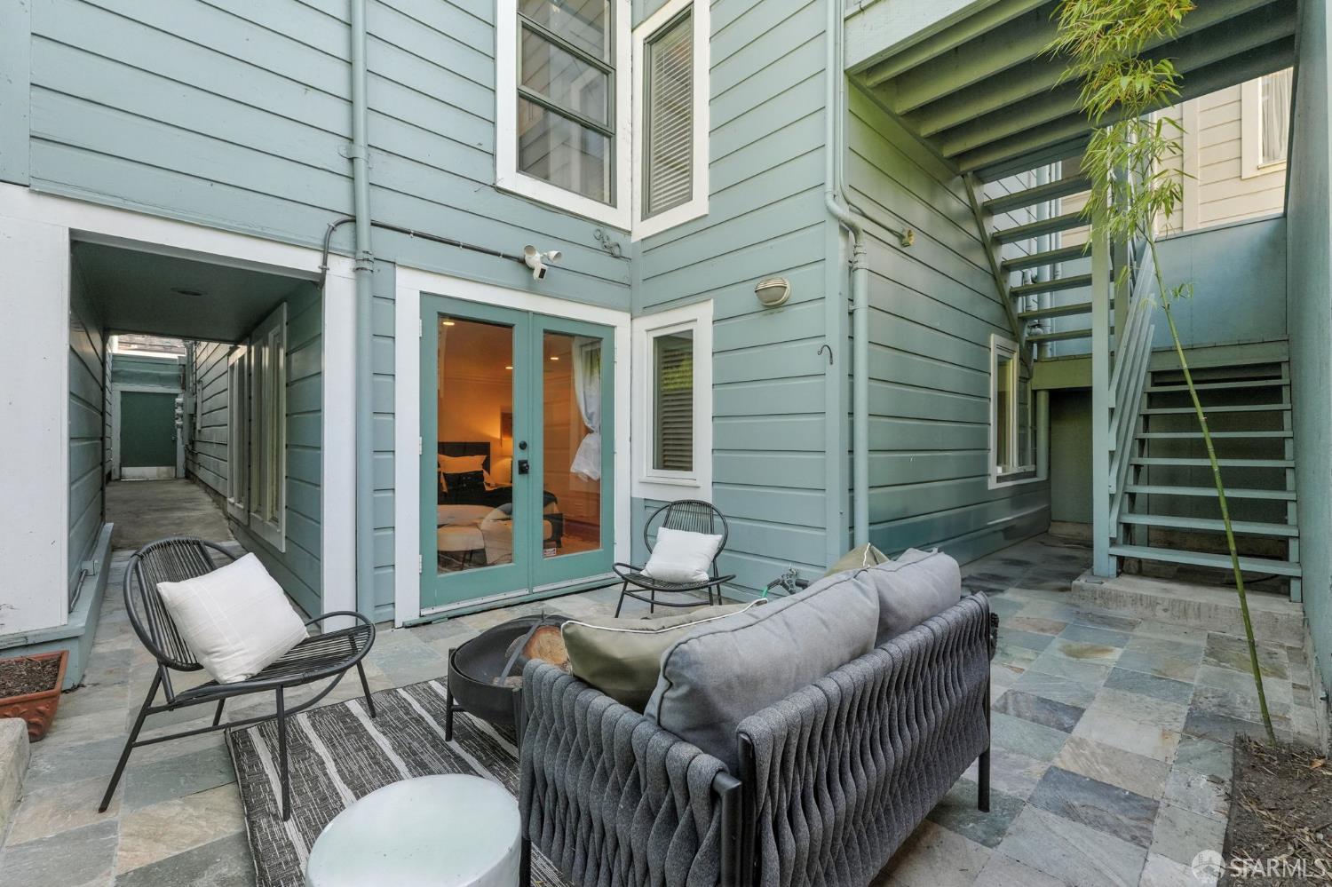 2244 Greenwich Street