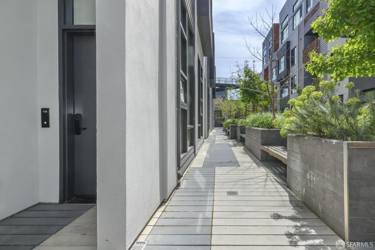 1288 Howard Street # 116