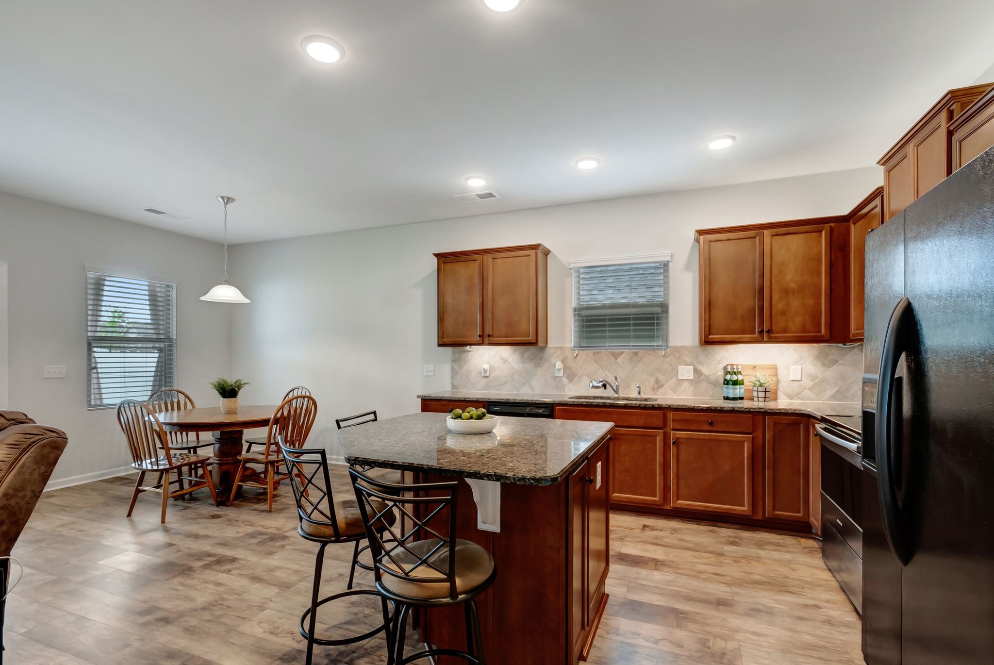 2933 Hen Brook Dr