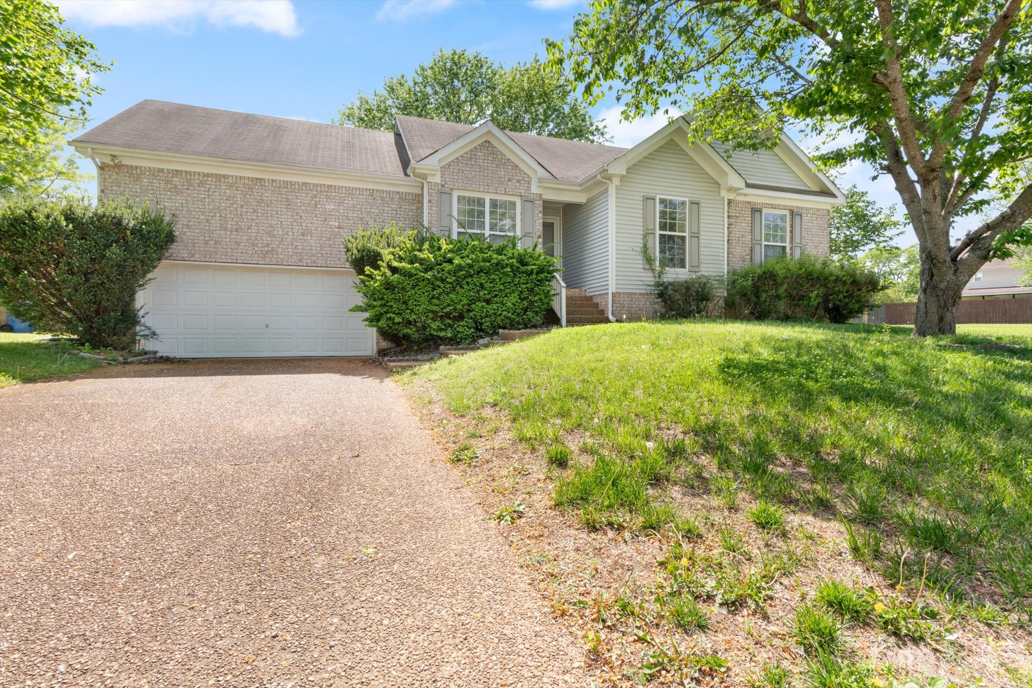 1132 McDonough Cir