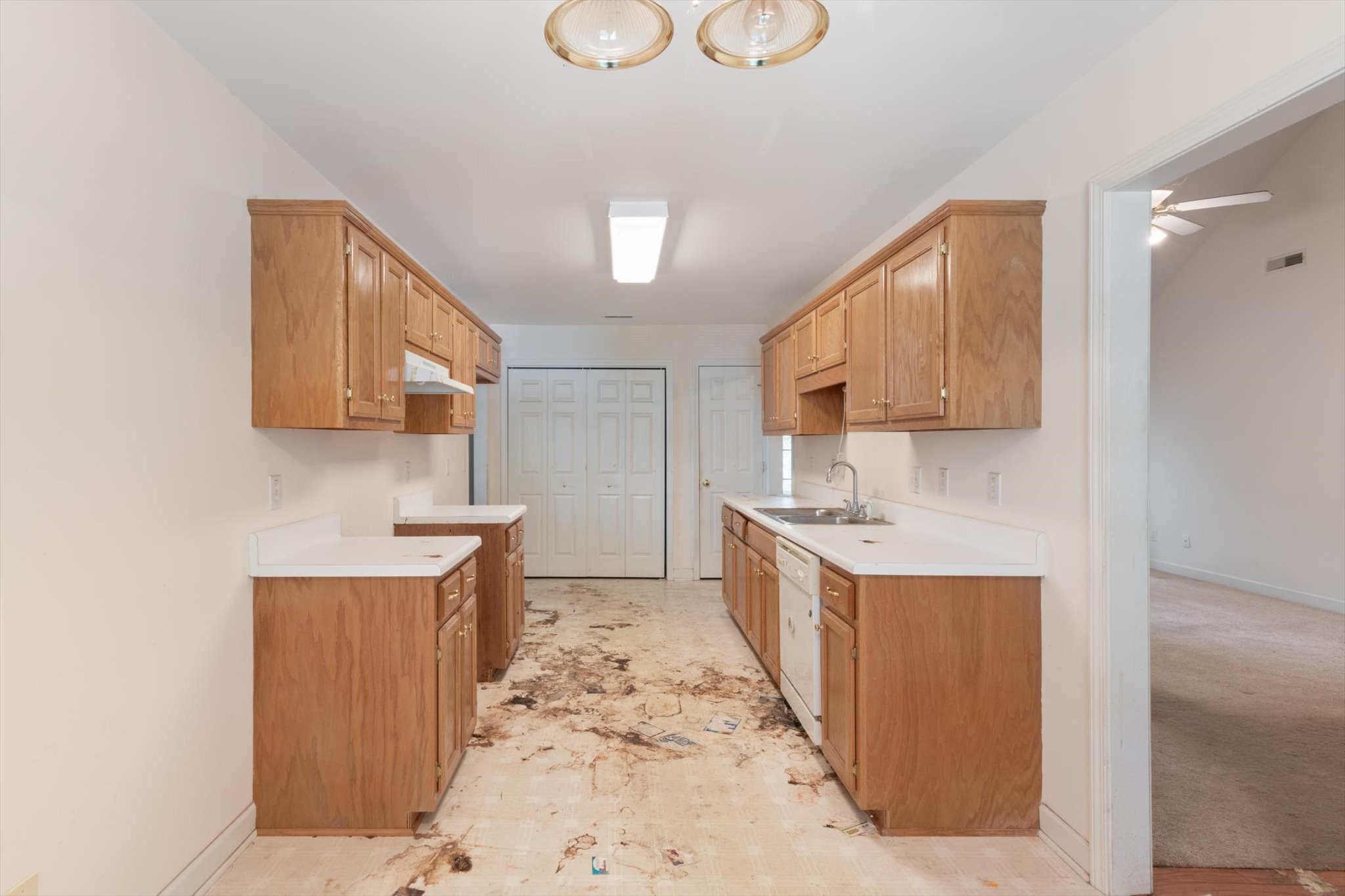 1132 McDonough Cir