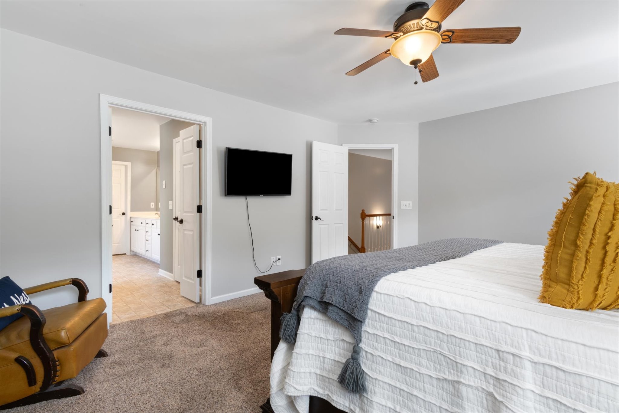 1017 Tanyard Springs Dr